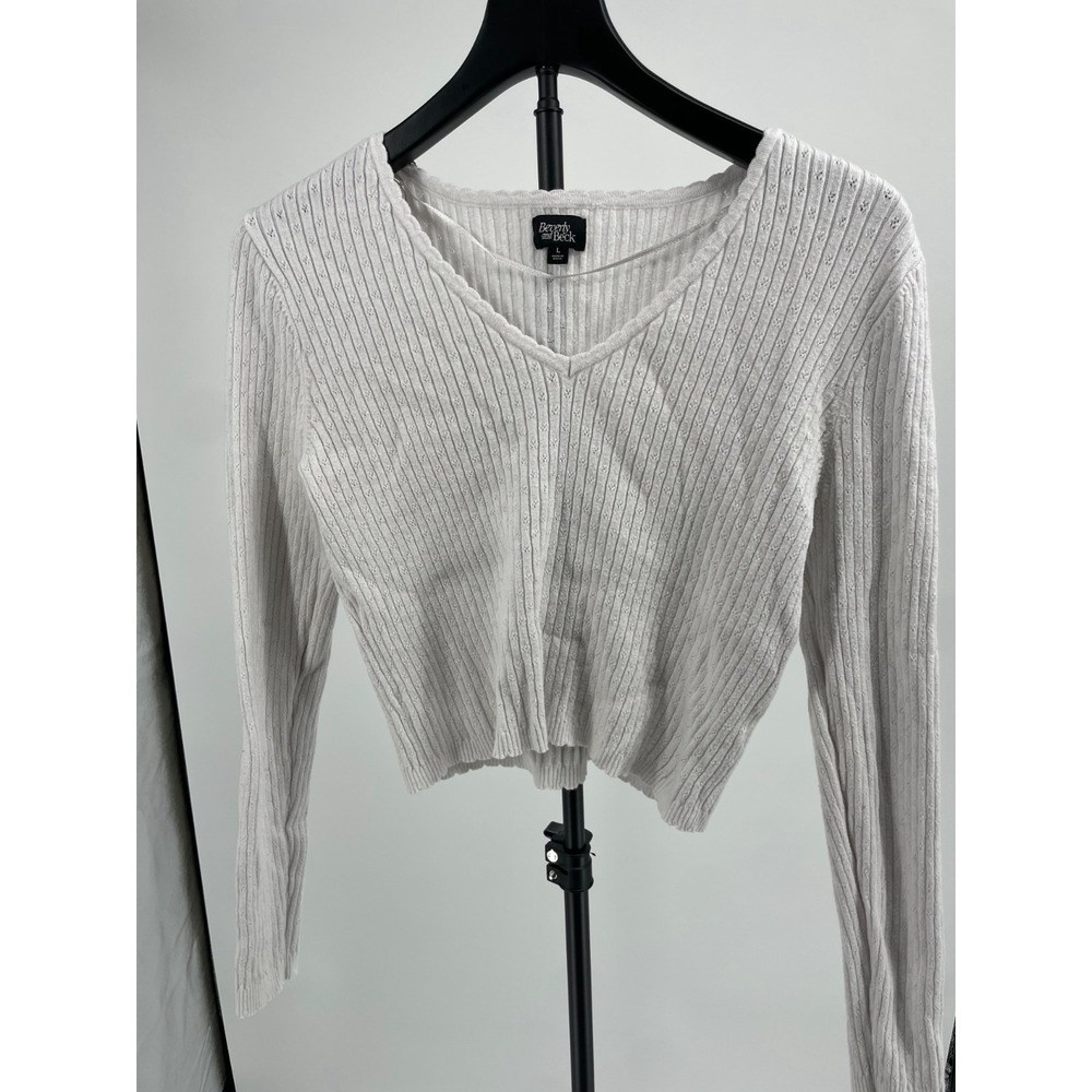Beverly and Beck Pointelle Ribbed Knit Crop Sweater Top Women Large White V-Neck
